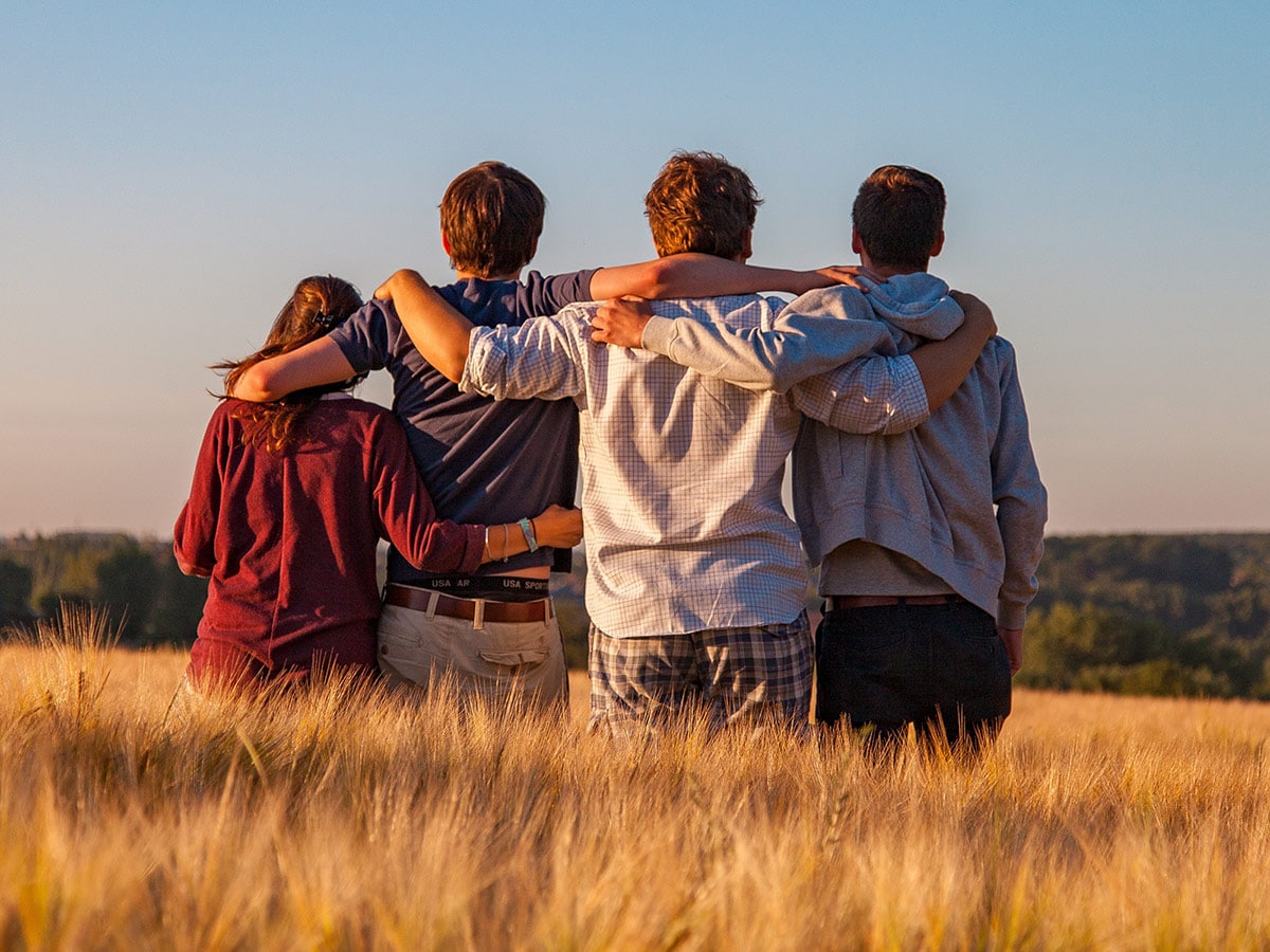 people offering support with trauma